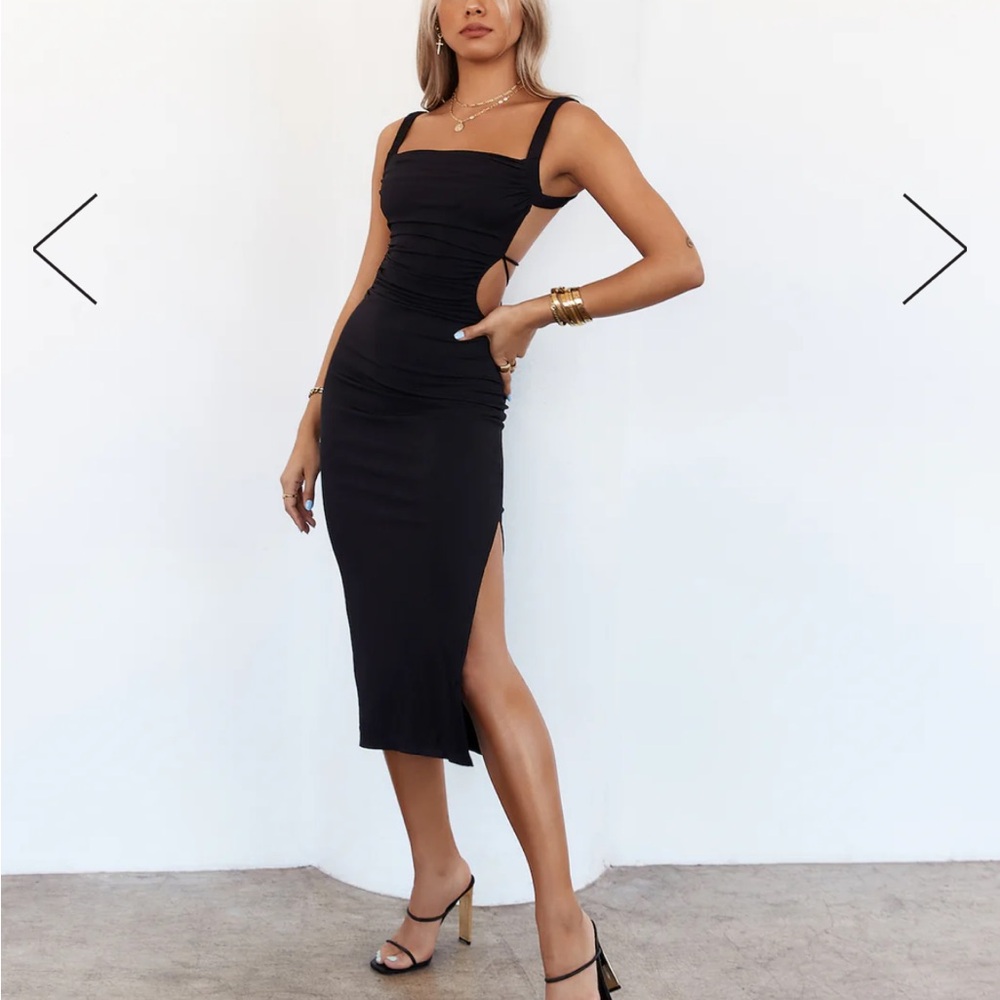 Hello Molly Frosé On Repeat Midi Dress